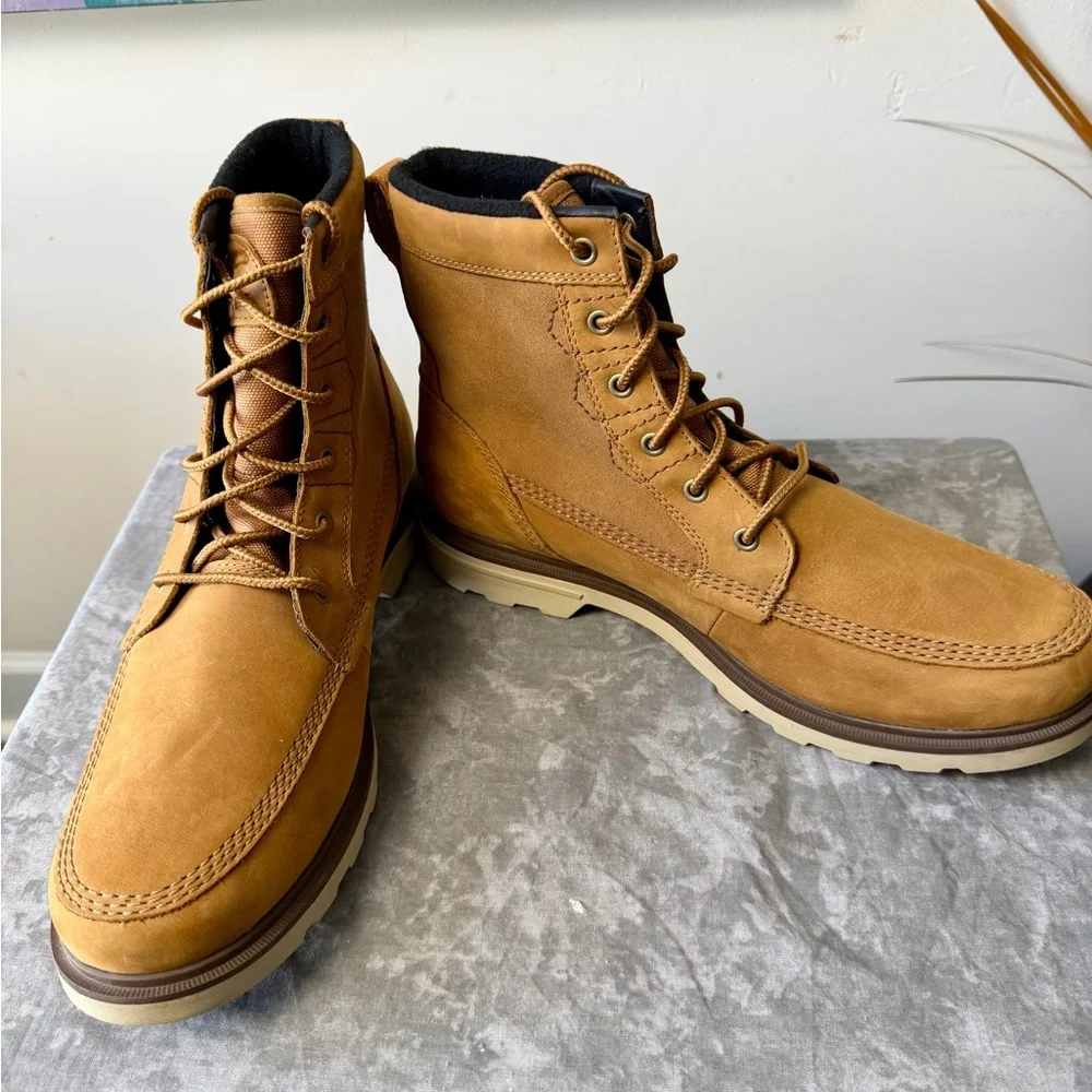 Brand New Sorel Carson Moc Waterproof Size 12